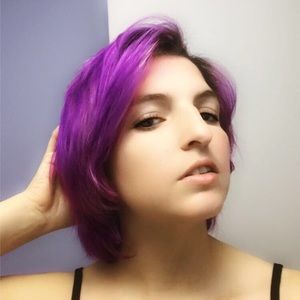 Meet your Posher, Elizabeth